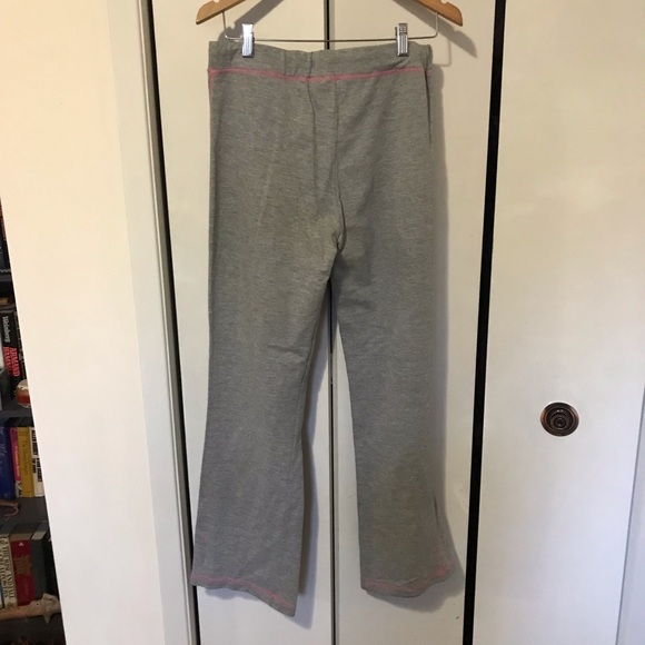 Ladies Wide Leg Track Pants Vintage  Size Medium $5.00 AS AN ADD ON - Picture 2 of 2